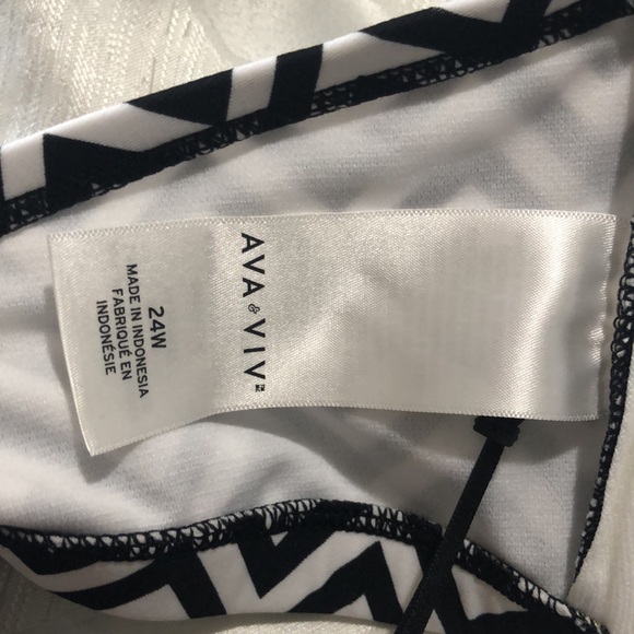 Ava & Viv Plus Size Bikini Top - Picture 9 of 9